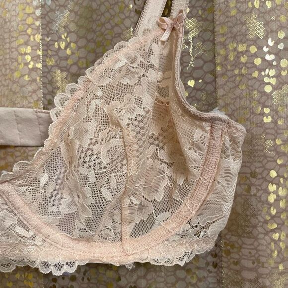 Savage X Fenty Peach Lace Unlined Underwire Bra, 32C - Picture 3 of 6